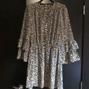 Gianni Bini black and cream patterned dress